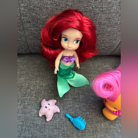 Ariel Disney Animator’s Collector Playset - Picture 3 of 7